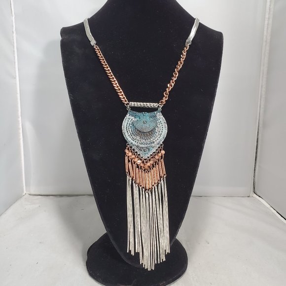 Gimmicks silver snake chain fringe necklace - Picture 3 of 10